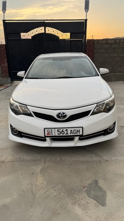 Toyota Camry VII (XV50) 2011