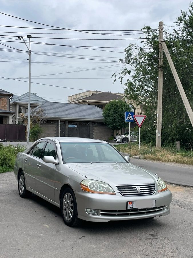 Toyota Mark II IX (X110) 2003