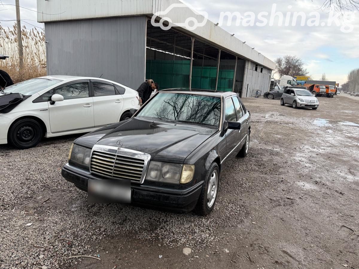 Mercedes-Benz W124