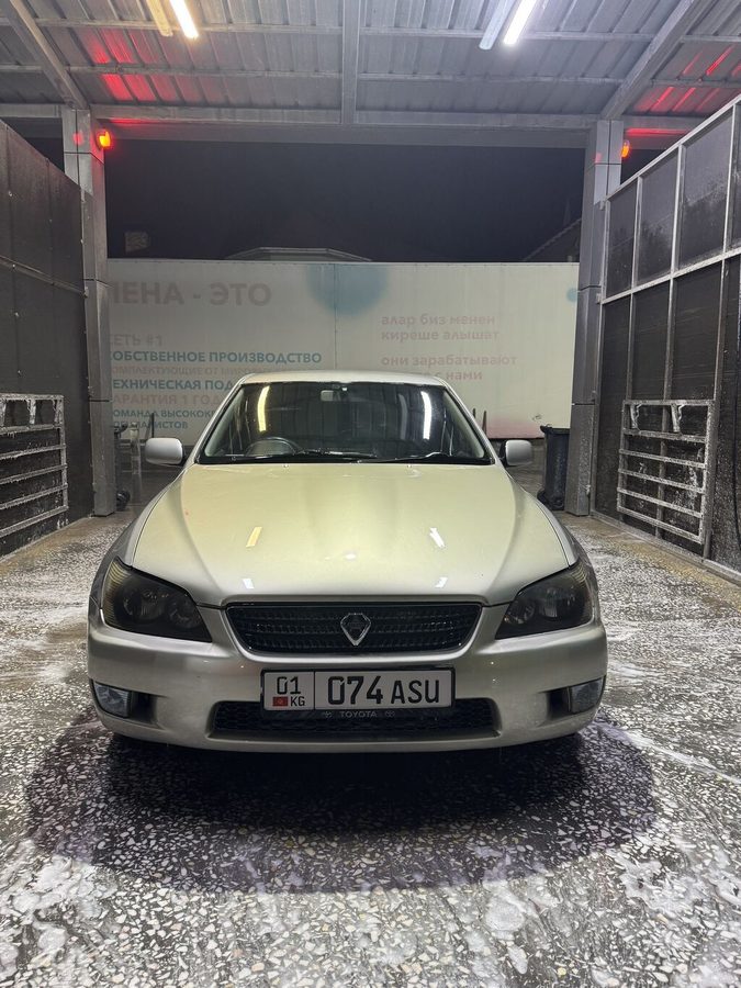 Toyota Altezza