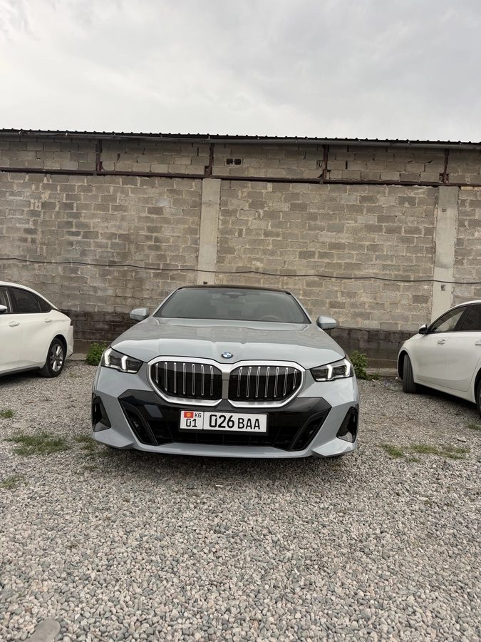 BMW 5 серии VIII (G60/G61/G68) 2024