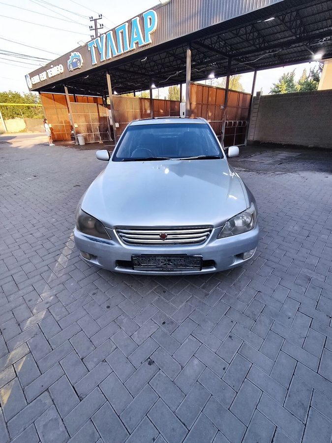 Toyota Altezza