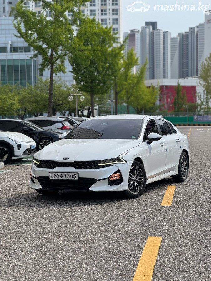 Kia K5 III