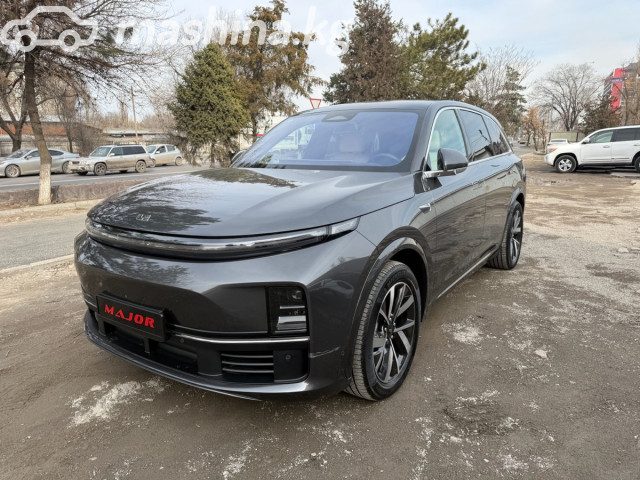 LiXiang L7