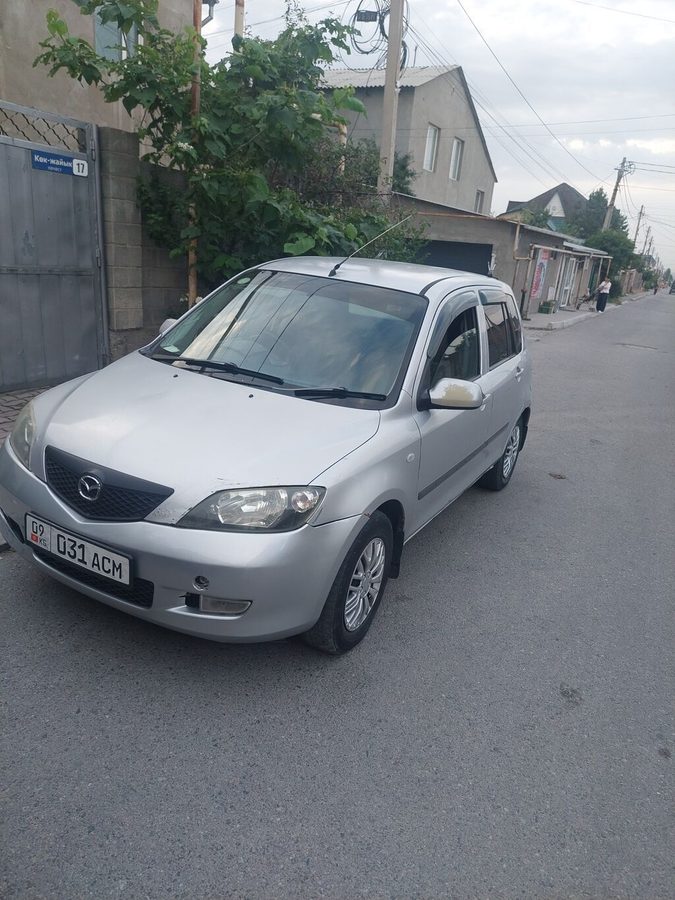 Mazda Demio