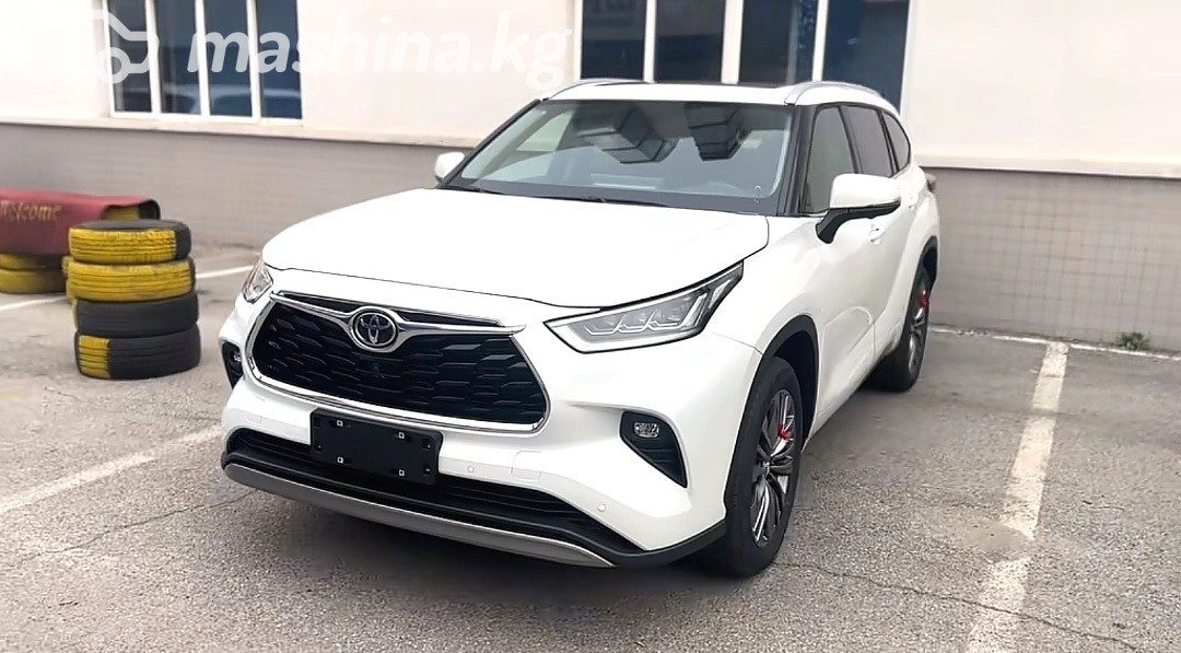 Toyota Highlander IV (U70)