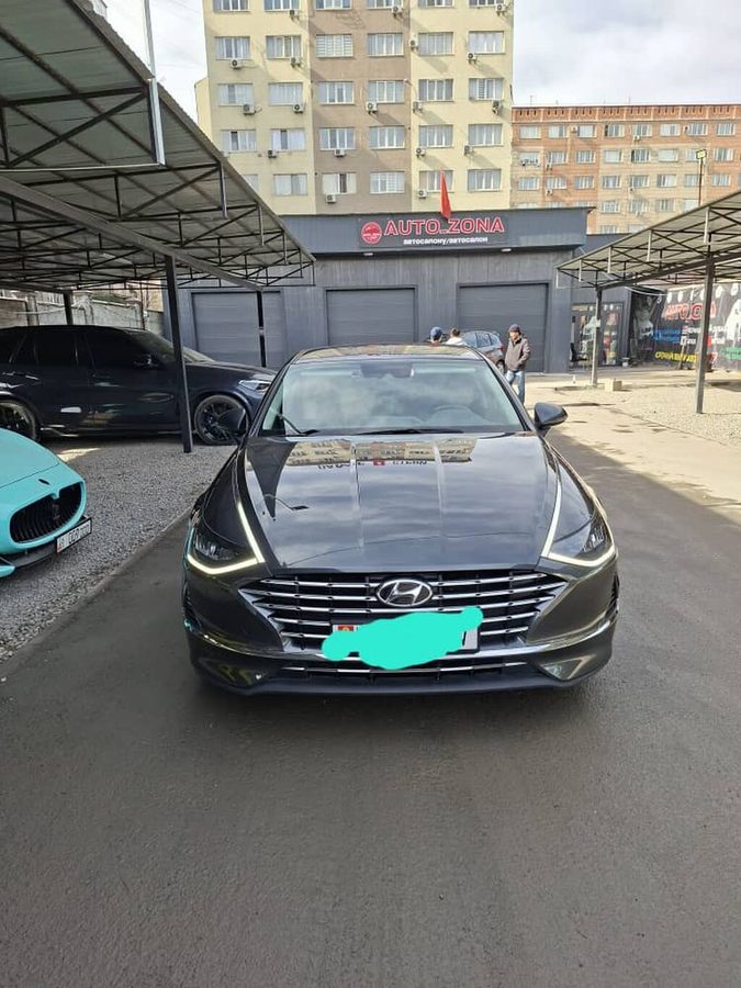 Hyundai Sonata