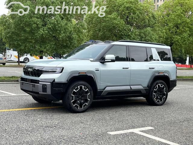 BYD FangChengBao Leopard 8