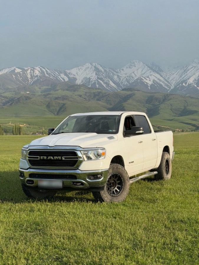 Dodge RAM IV (DS/DJ)