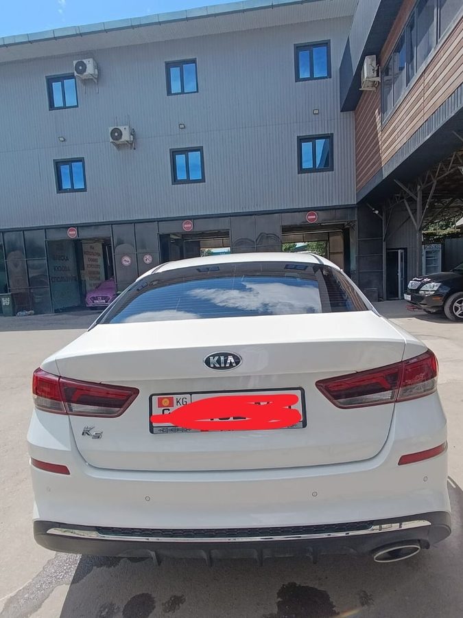 Kia K5