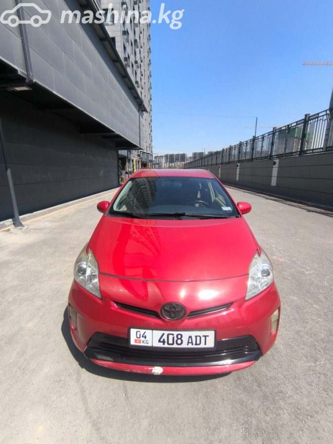 Toyota Prius III Рестайлинг (XW30)