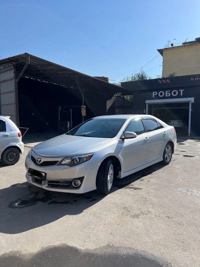 Toyota Camry VII (XV50) 2012