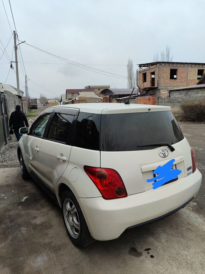 Toyota Ist