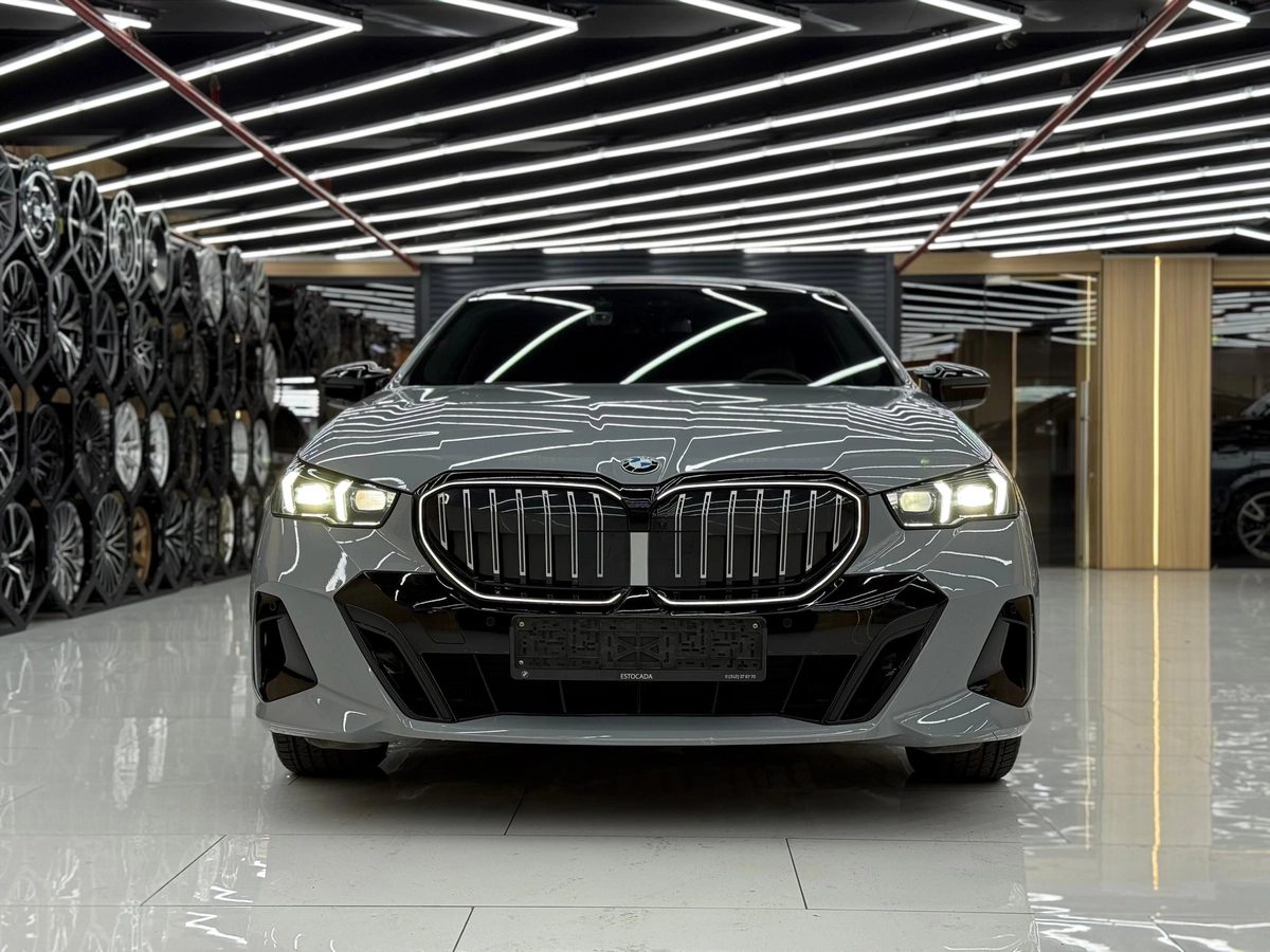 BMW 5 серии VIII (G60/G61/G68) 2024