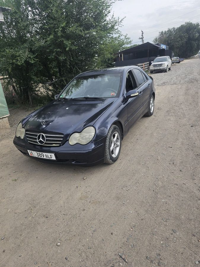 Mercedes-Benz C-Class