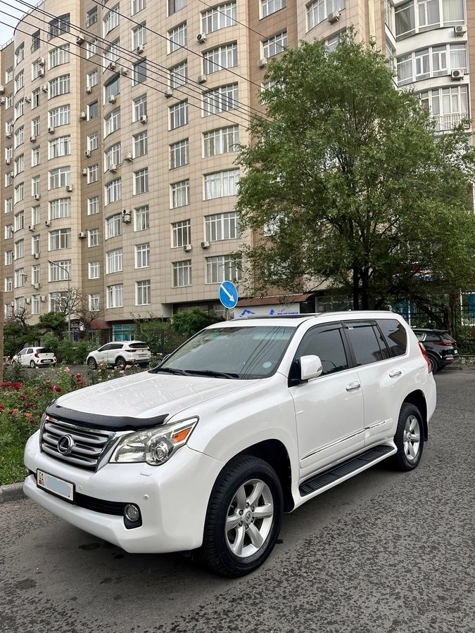 Lexus GX II 2011