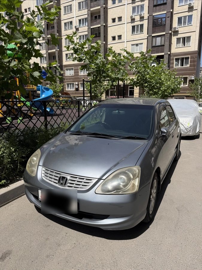Honda Civic VII Рестайлинг 2005