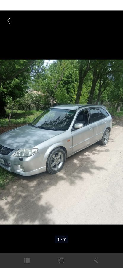Mazda 323