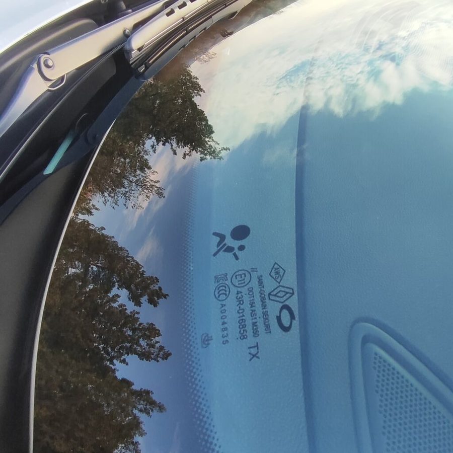 Renault SM6