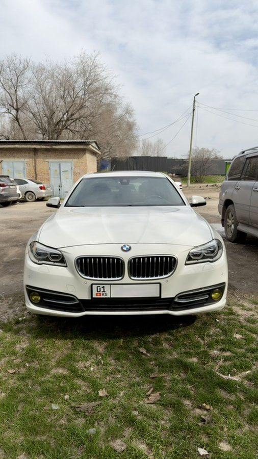 BMW 528
