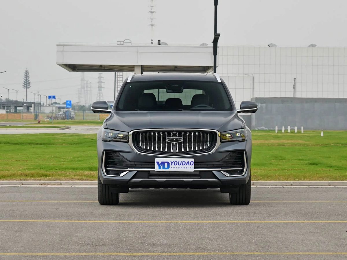 Geely Monjaro I 2.0 AMT