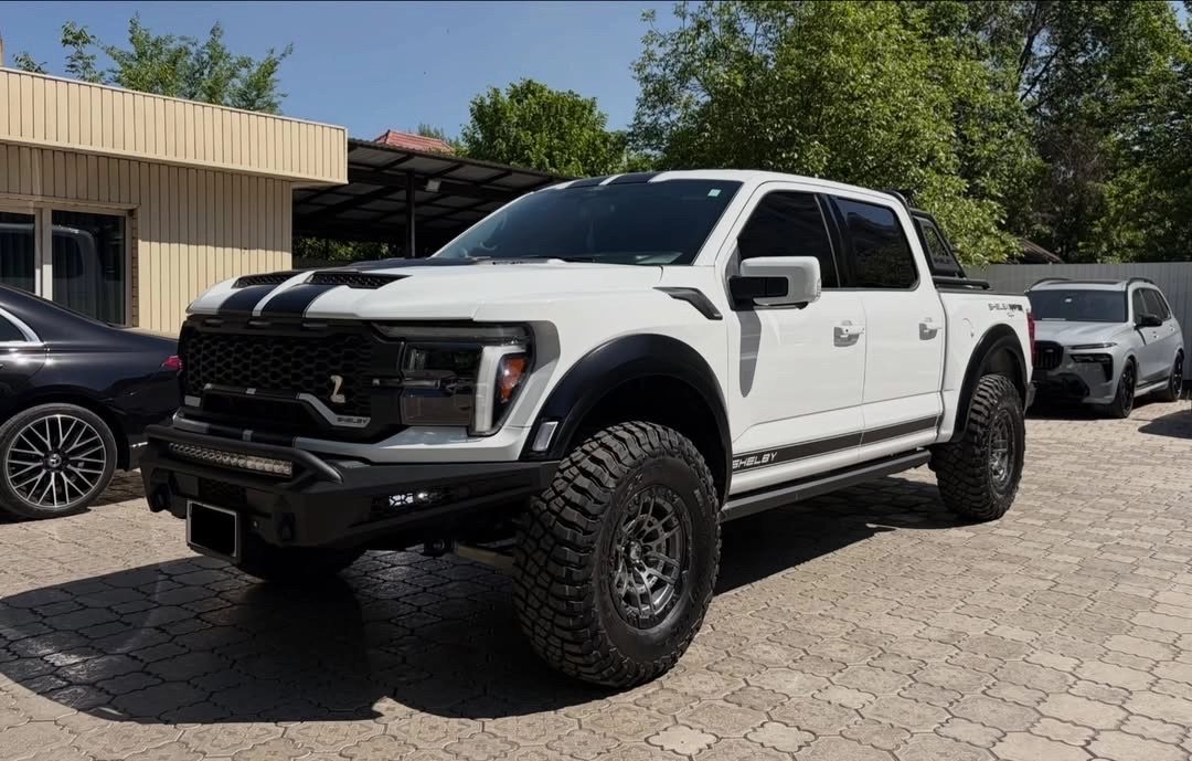 Ford F-150 XIV 2025