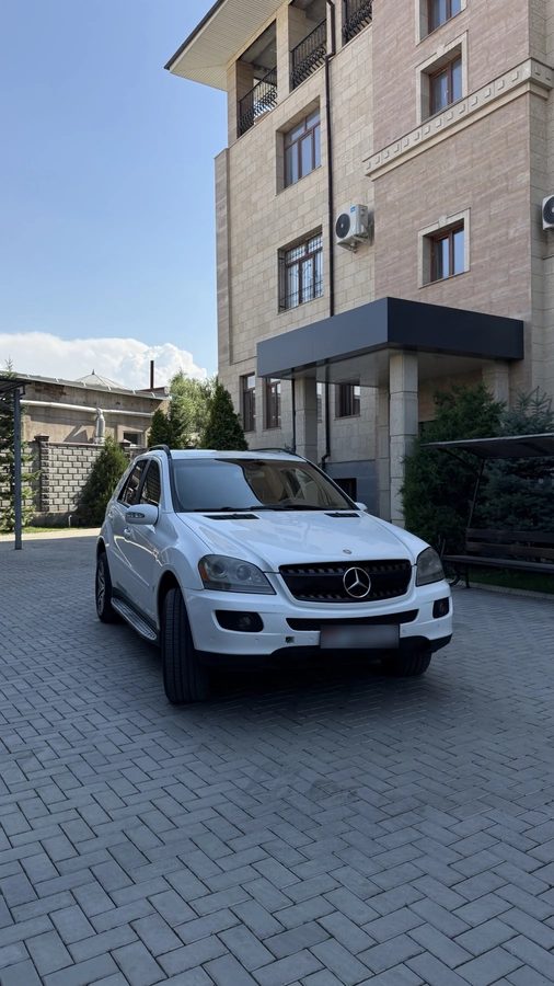 Mercedes-Benz M-Класс II (W164) 350 3.5 AT 4WD