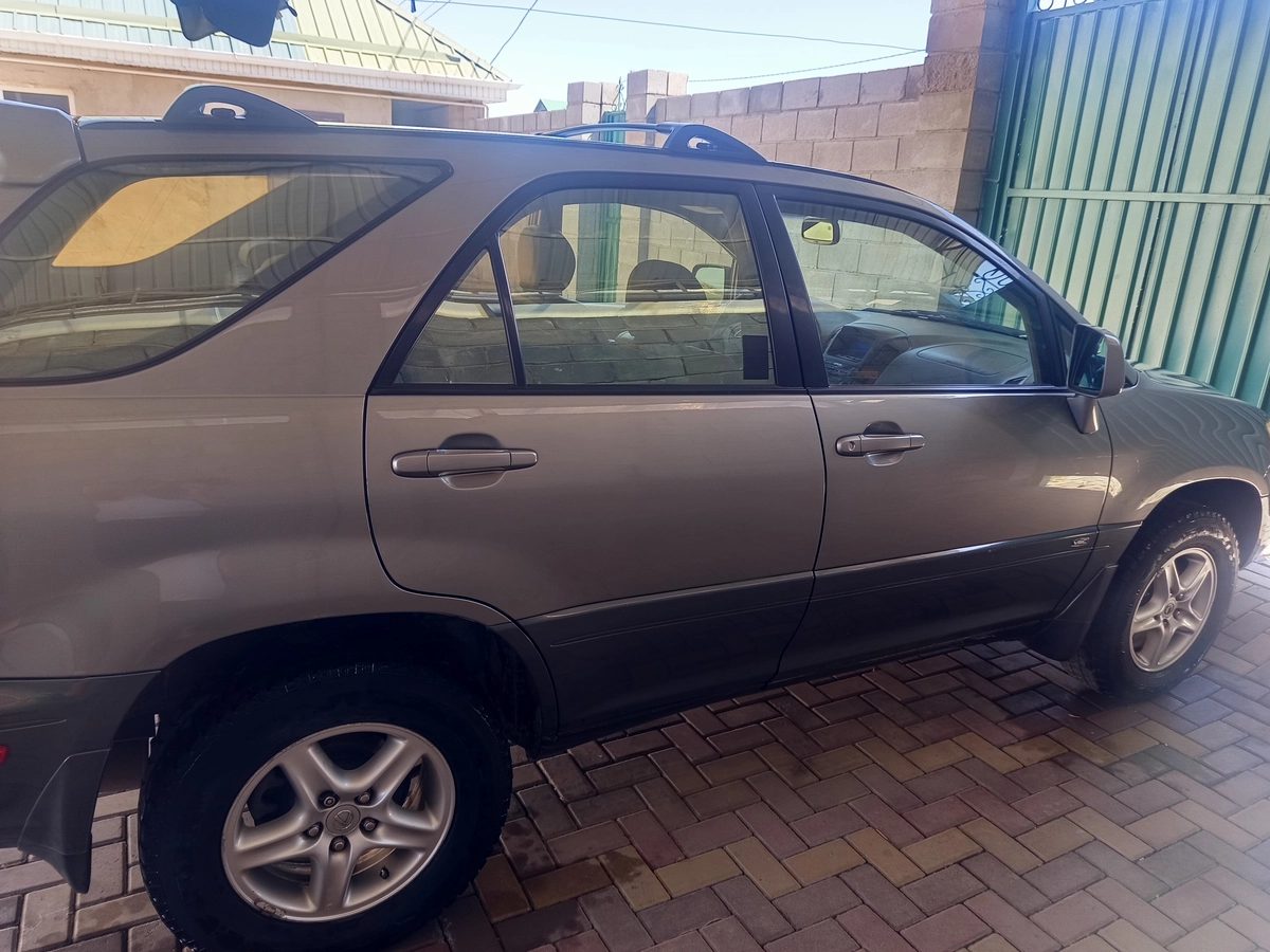 Lexus RX I 2001