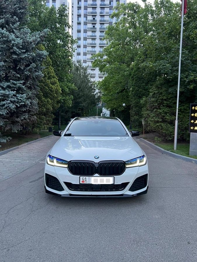 BMW 5 серии VII (G30/G31) 2018