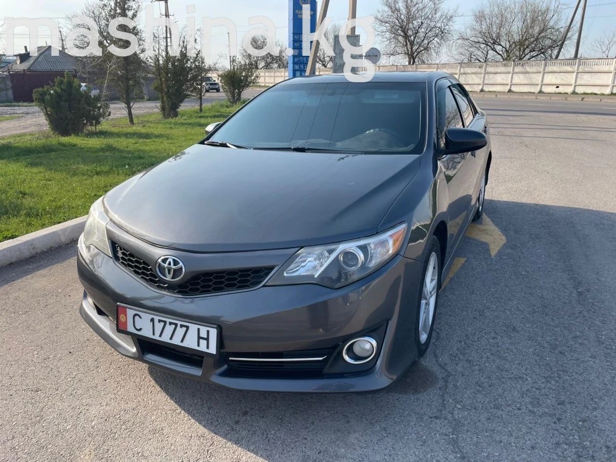 Продажа Toyota Camry VII (XV50) Рестайлинг 2014