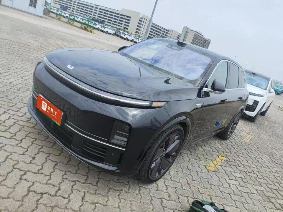 LiXiang L7 Air 1.5hyb AT 4WD