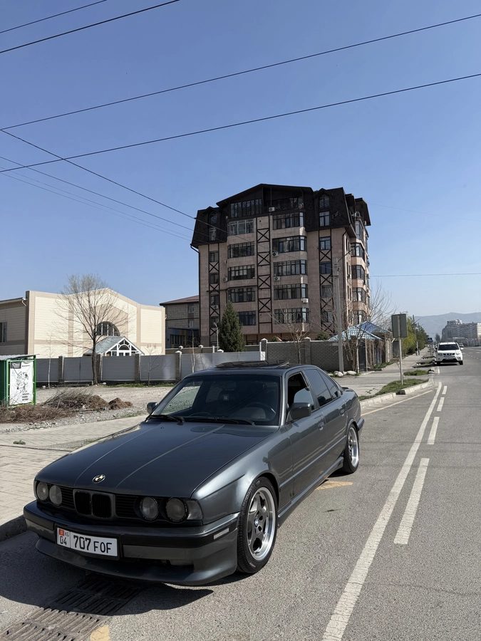 BMW 5 серии III (E34) 1990