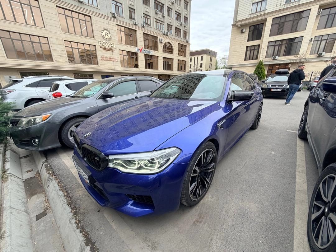 BMW M5 VI (F90) 2018