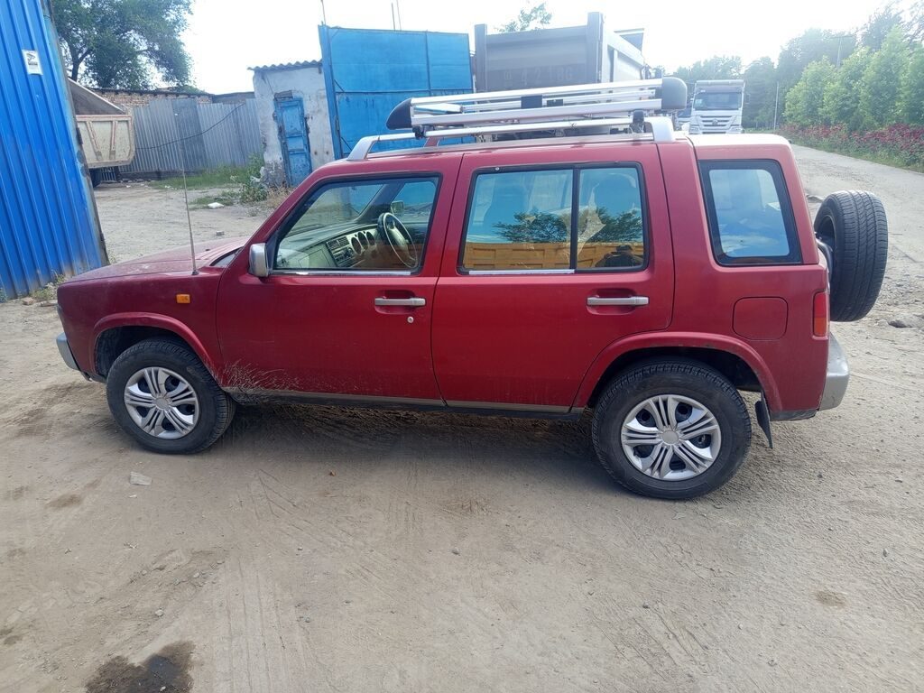 Nissan Rasheen