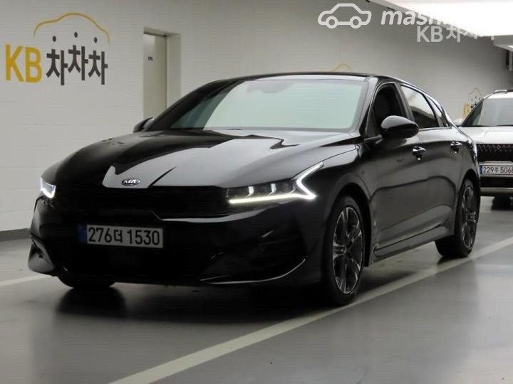 Kia K5 III