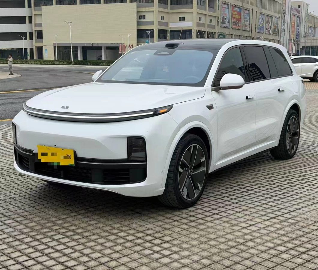 LiXiang L9 2025