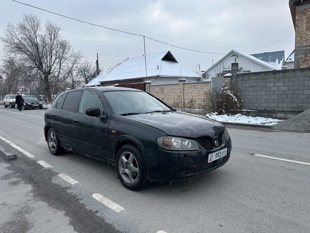 Nissan Almera