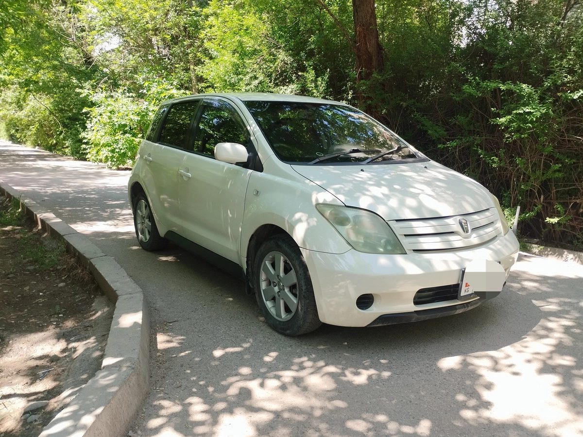 Toyota Ist I 2003