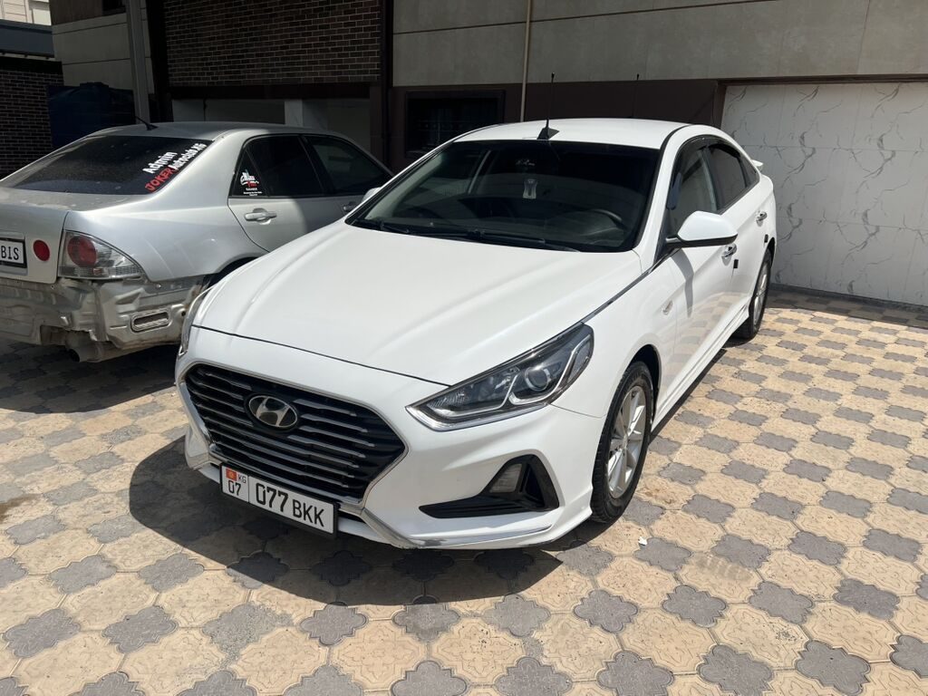 Hyundai Sonata
