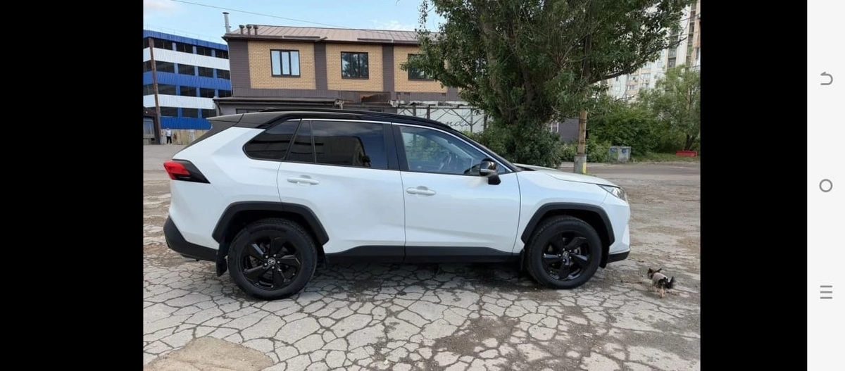 Toyota RAV4 V (XA50) 2020