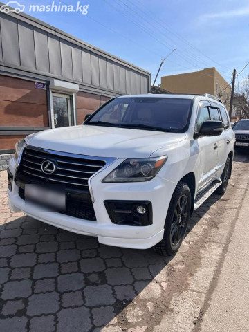 Lexus LX