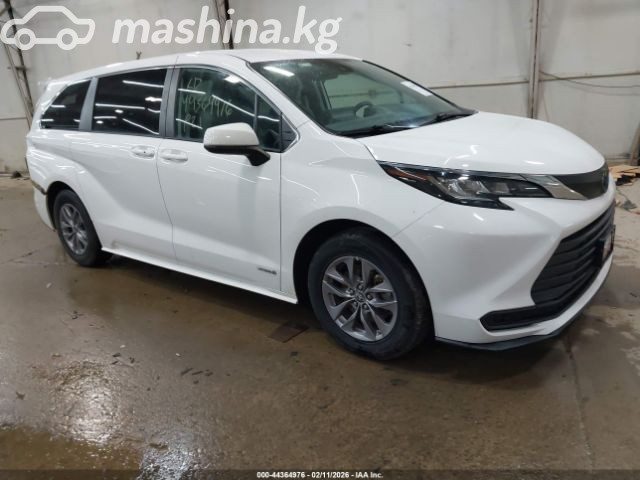 Toyota Sienna IV