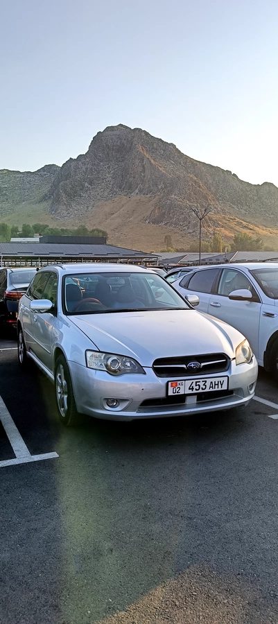 Subaru Legacy IV 2004