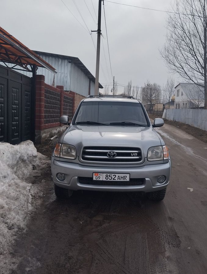Toyota Sequoia