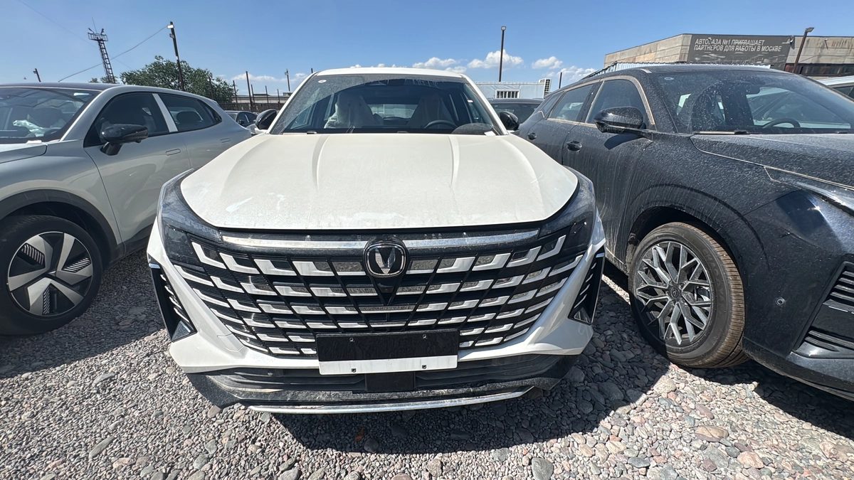 Changan UNI-Z 2025