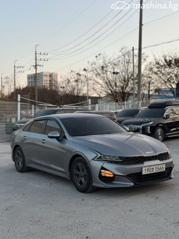 Kia K5 III