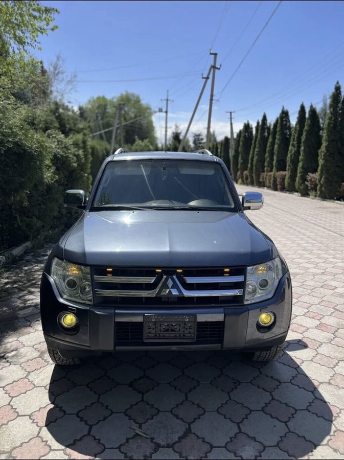 Mitsubishi Pajero