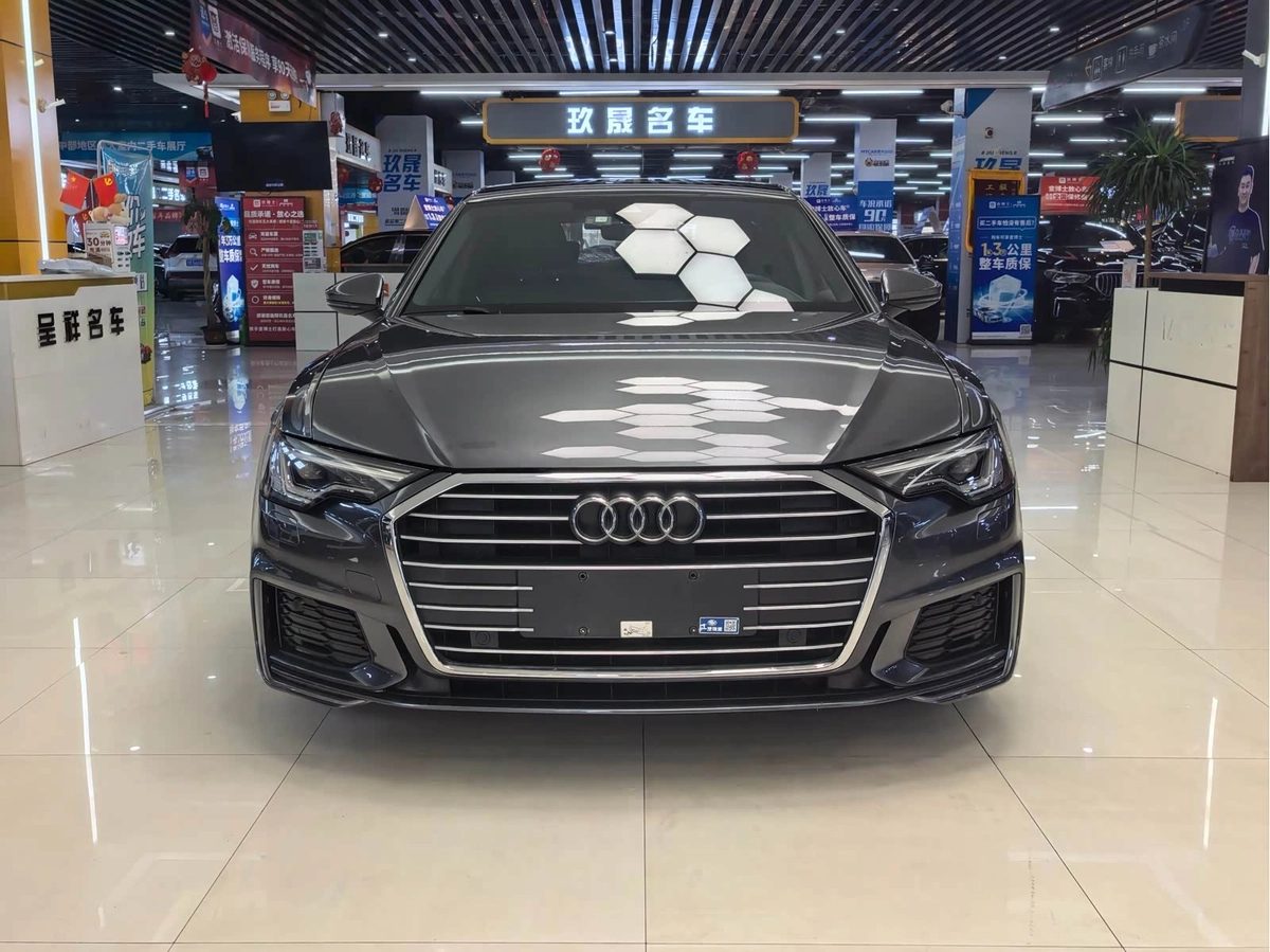 Audi A6 V (C8) 2022