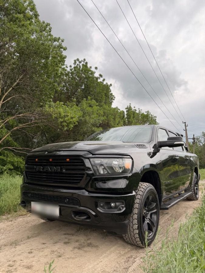 RAM 1500 V