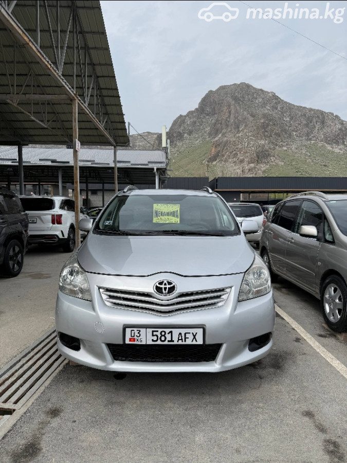 Toyota Verso I